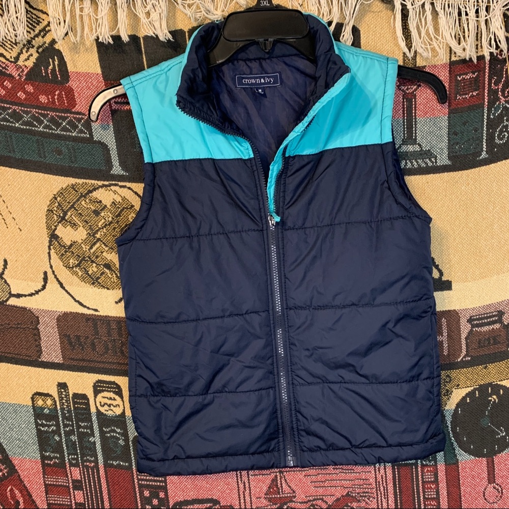 Crown & Ivy Puffer Vest Size M